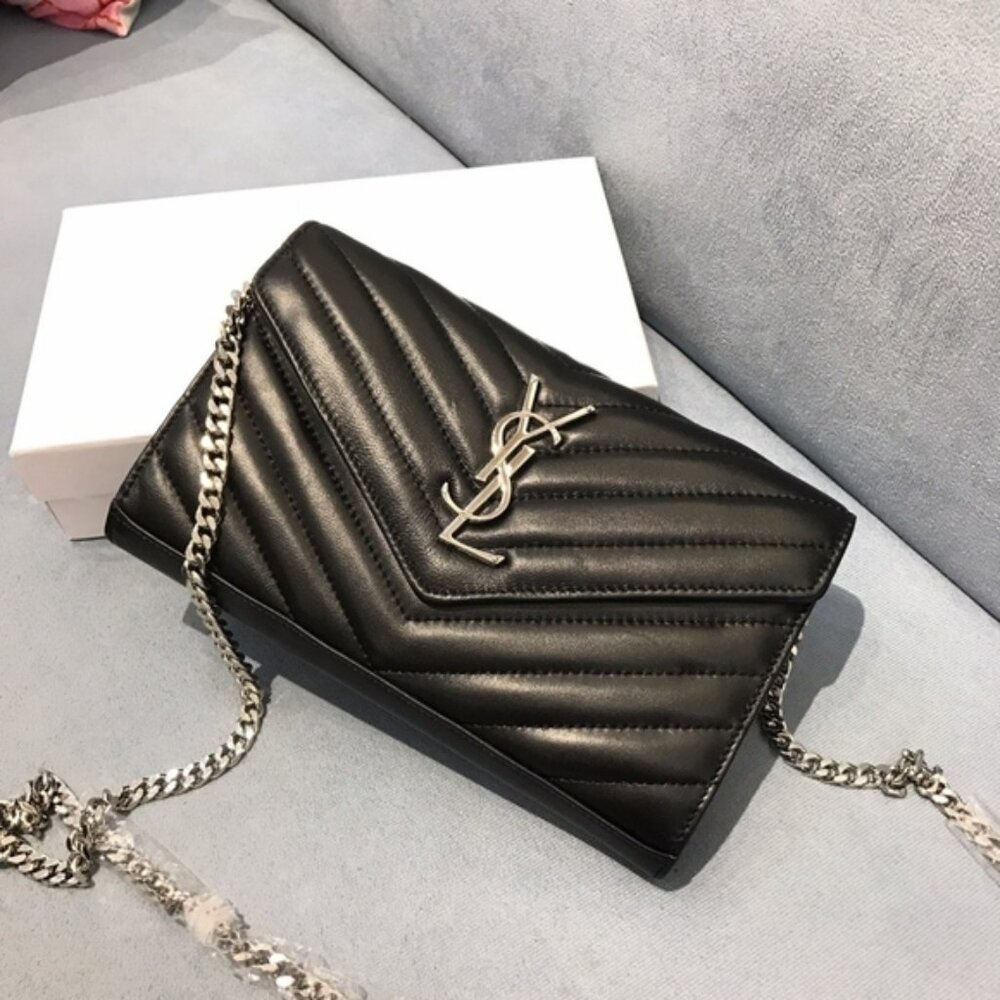 <AUTHENTIC>Yves Saint Laurent bag - image 3